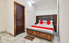 Hotel O Golden King Guest House